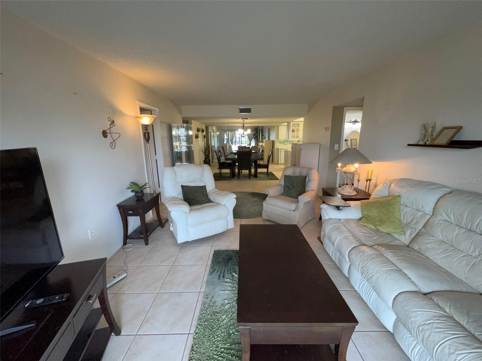 EL CONQUISTADOR VILLAGE 1 SEC 4 - Residential