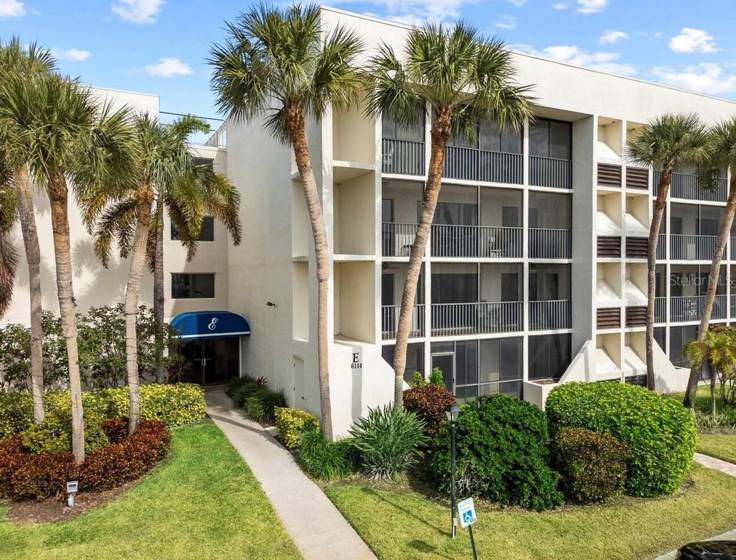 EL CONQUISTADOR VILLAGE 1 SEC 4 - Residential