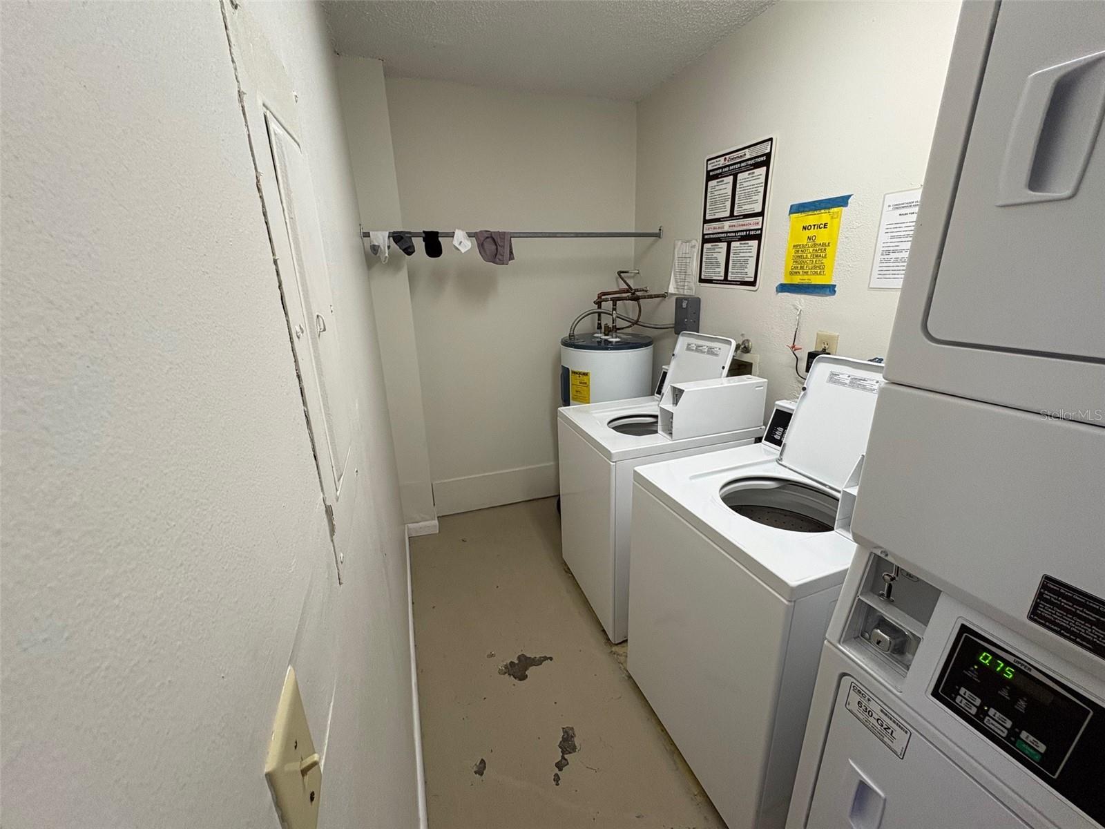 EL CONQUISTADOR VILLAGE 1 SEC 4 - Residential