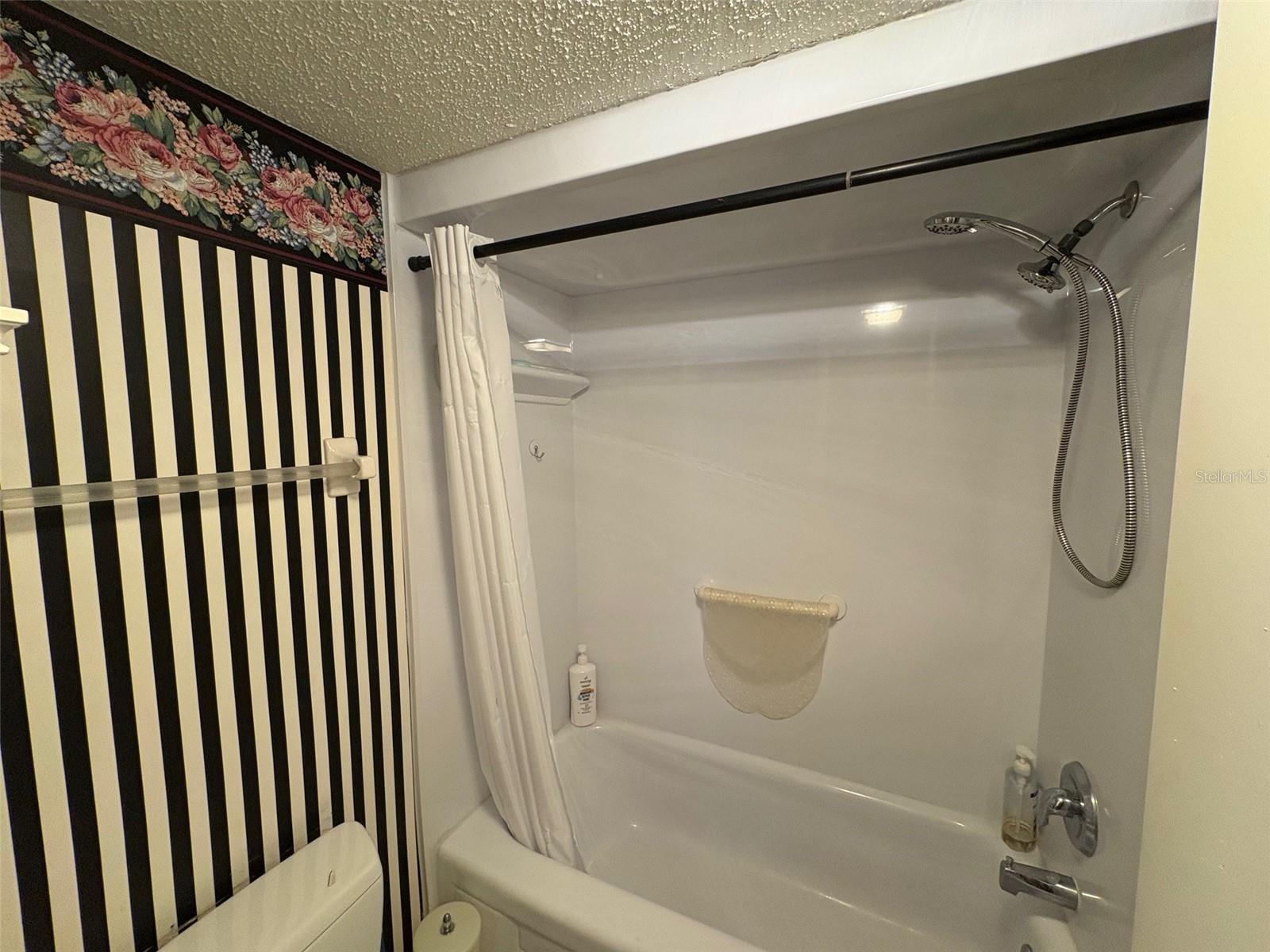 EL CONQUISTADOR VILLAGE 1 SEC 4 - Residential