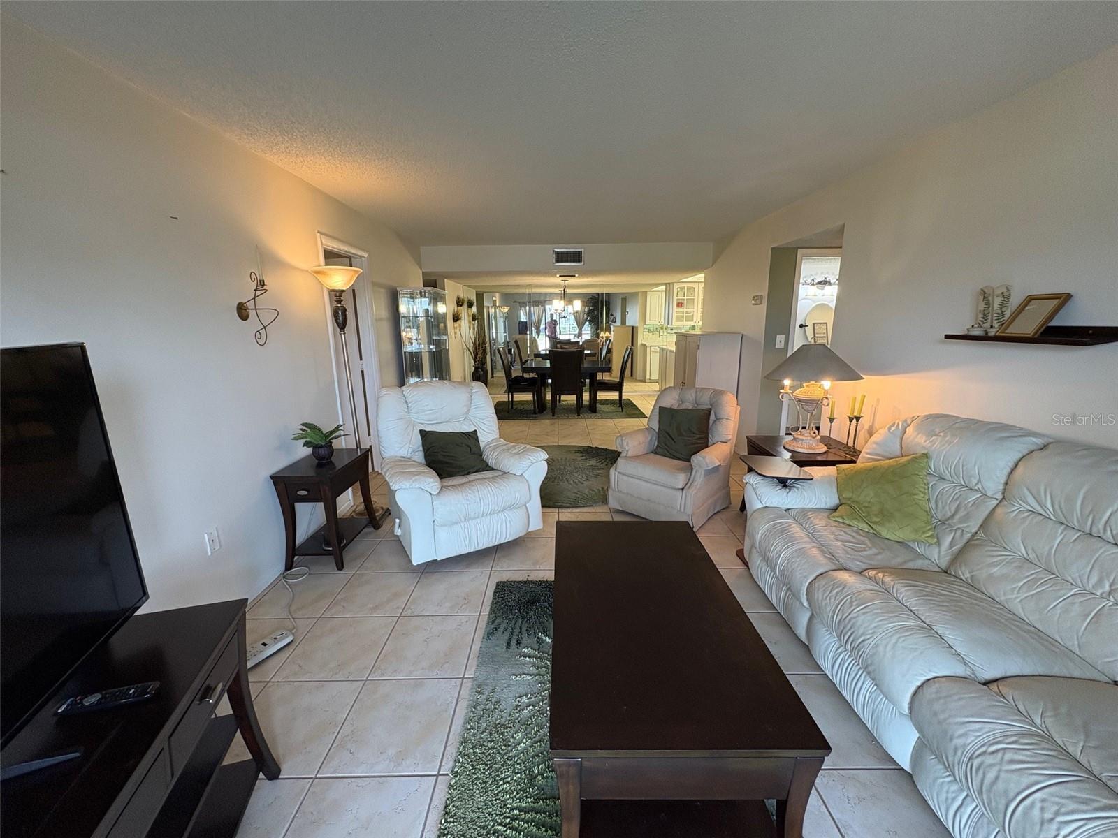 EL CONQUISTADOR VILLAGE 1 SEC 4 - Residential