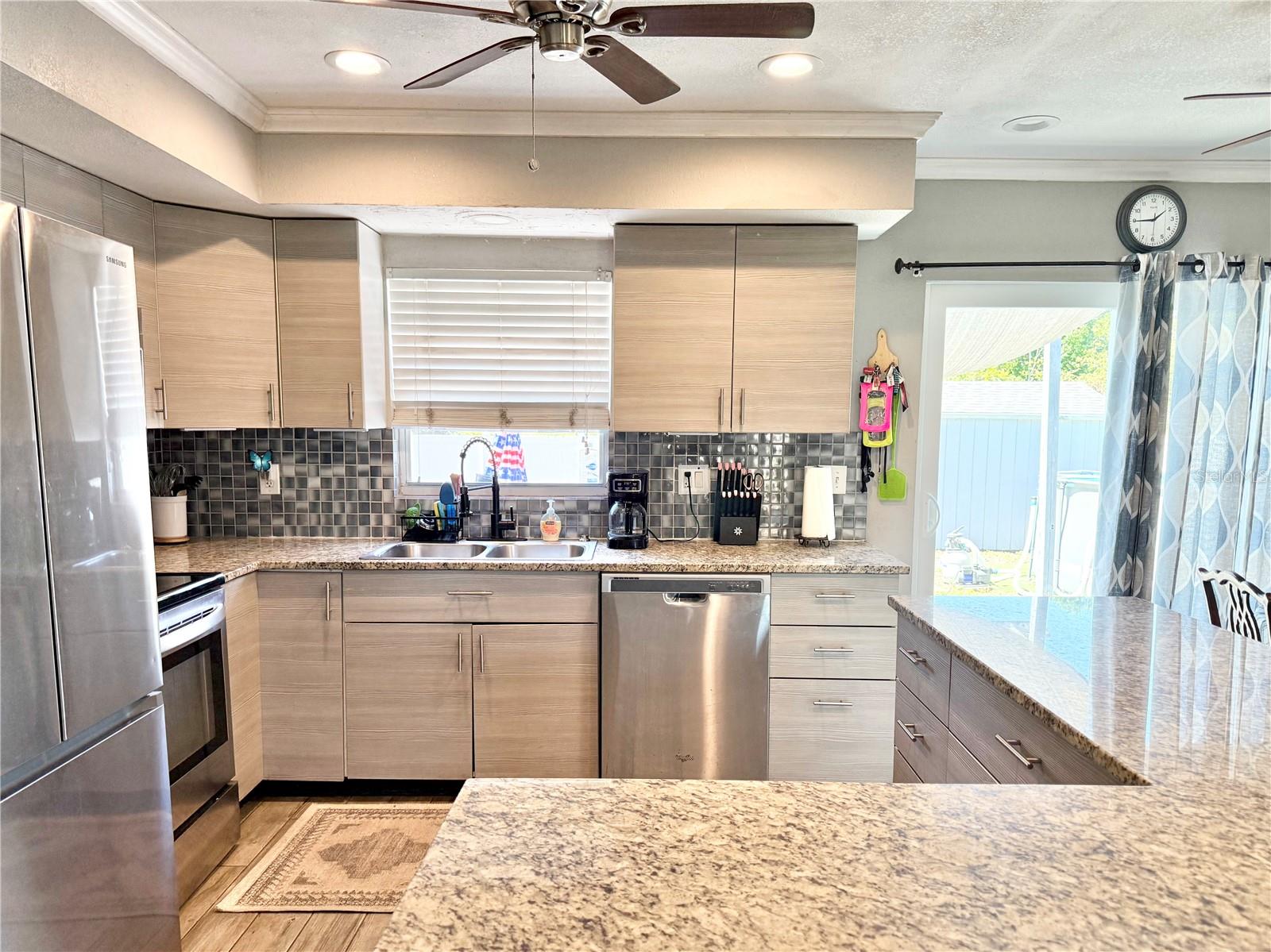 TAYLOR LAKE SUB - Residential