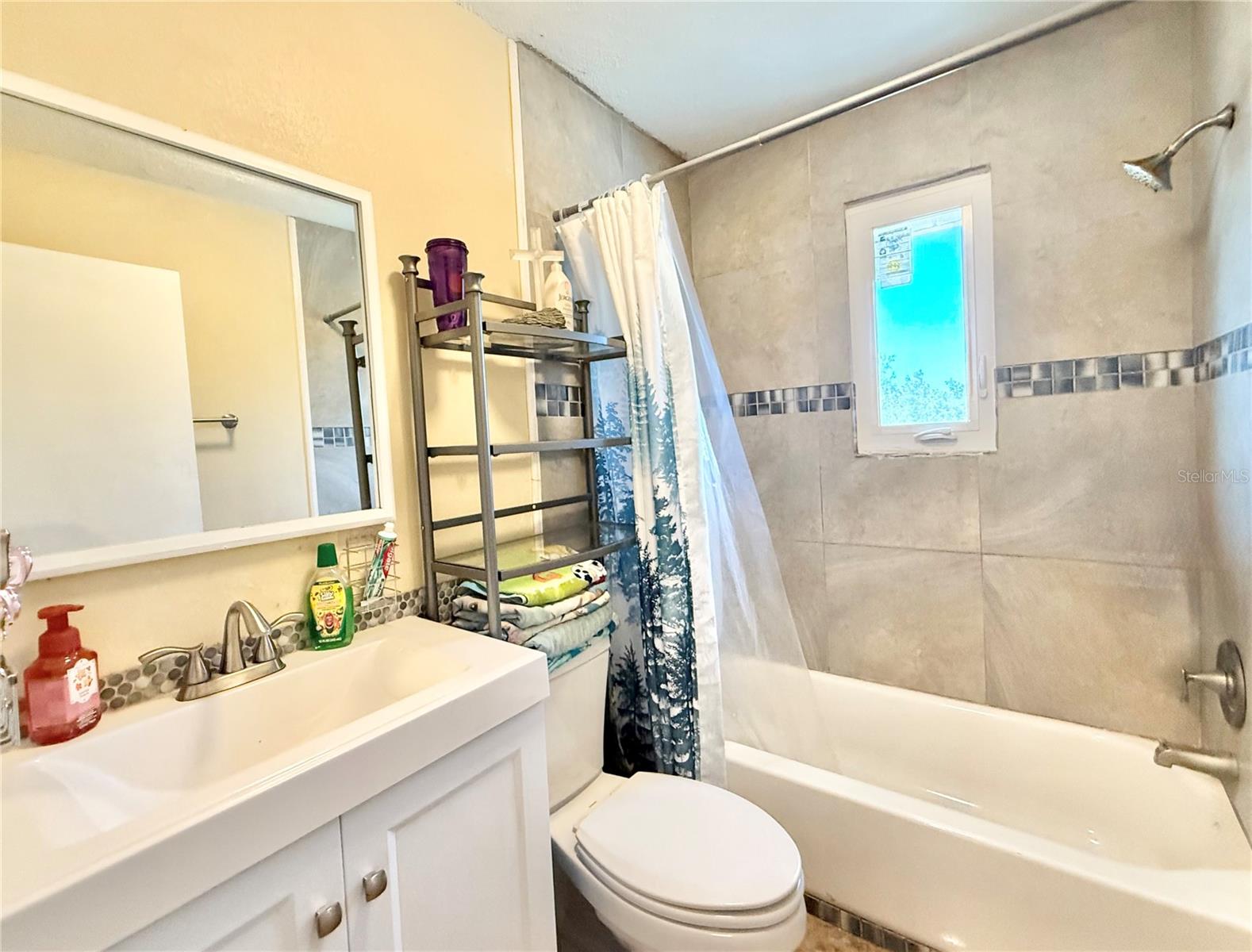 TAYLOR LAKE SUB - Residential