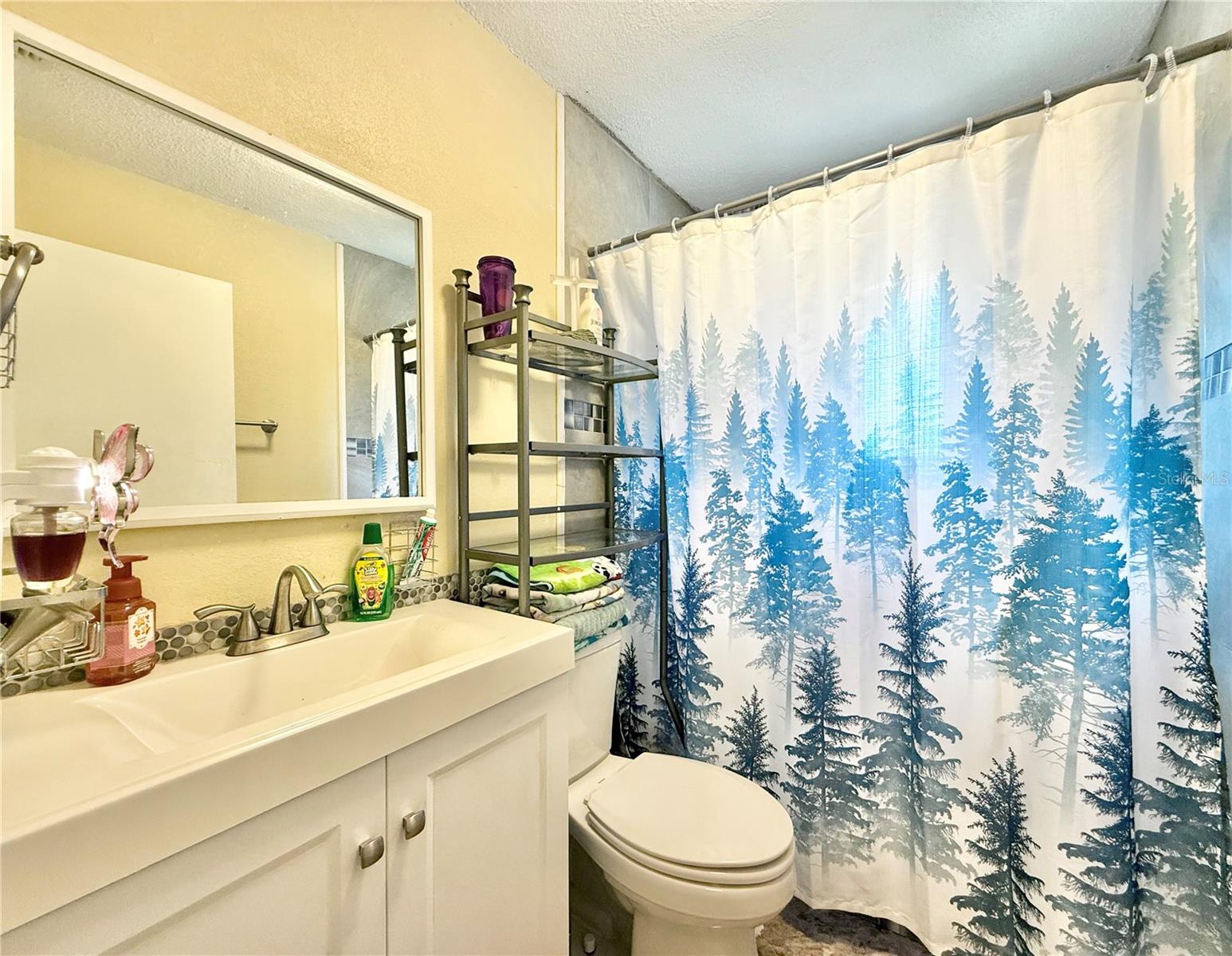 TAYLOR LAKE SUB - Residential