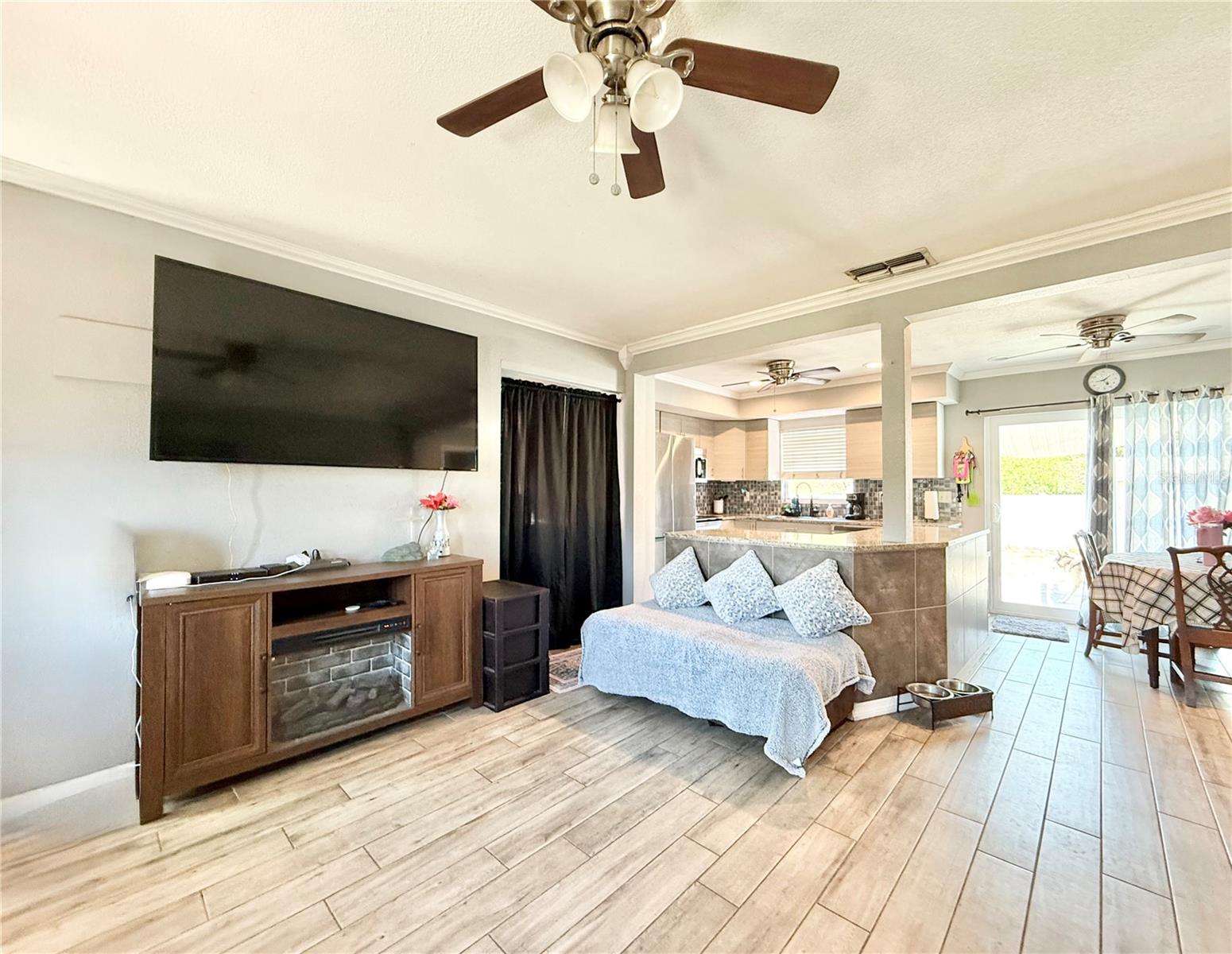 TAYLOR LAKE SUB - Residential