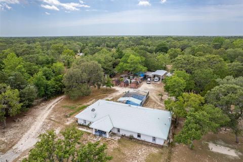 A home in HOMOSASSA