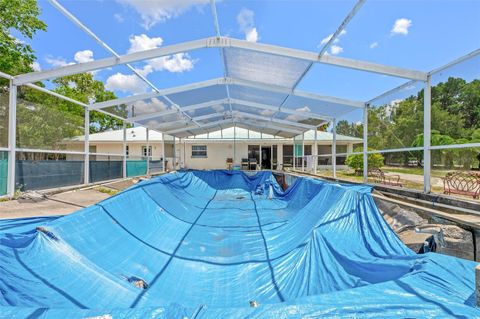 A home in HOMOSASSA