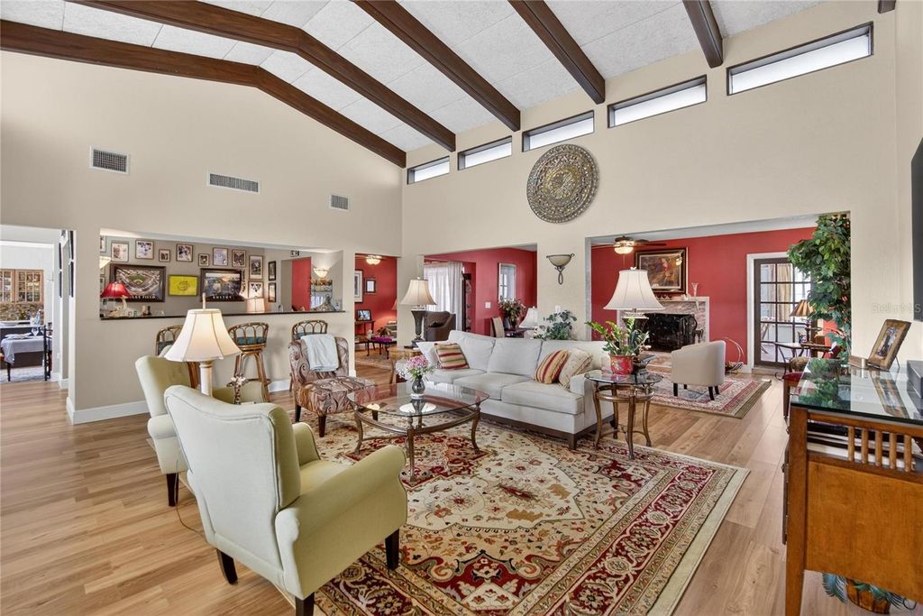 Photo of 6518 Debbie Lane S, St Petersburg, FL 33707 (MLS # TB8462979)