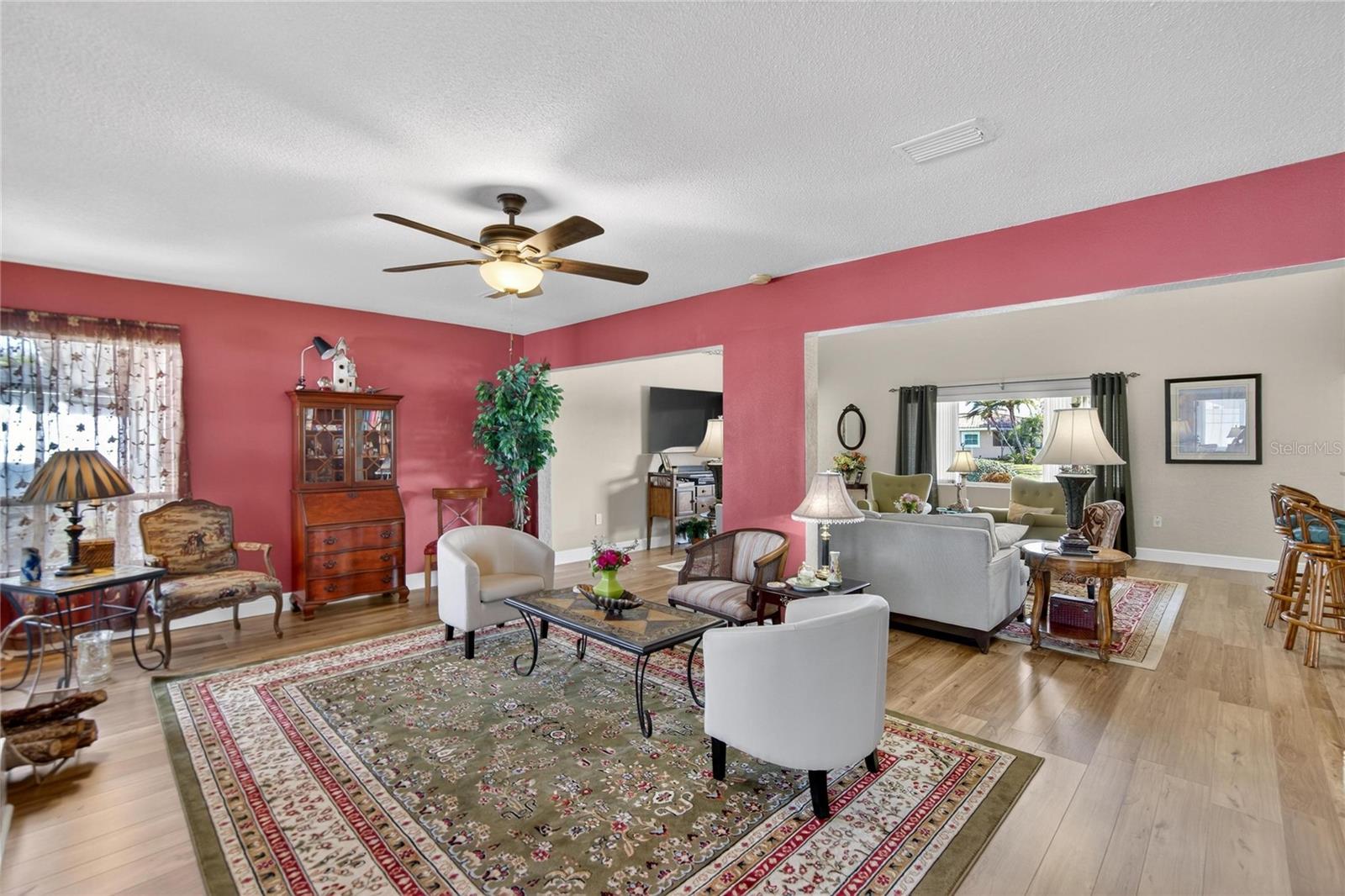 PASADENA GOLF CLUB ESTATES SEC 4 - Residential