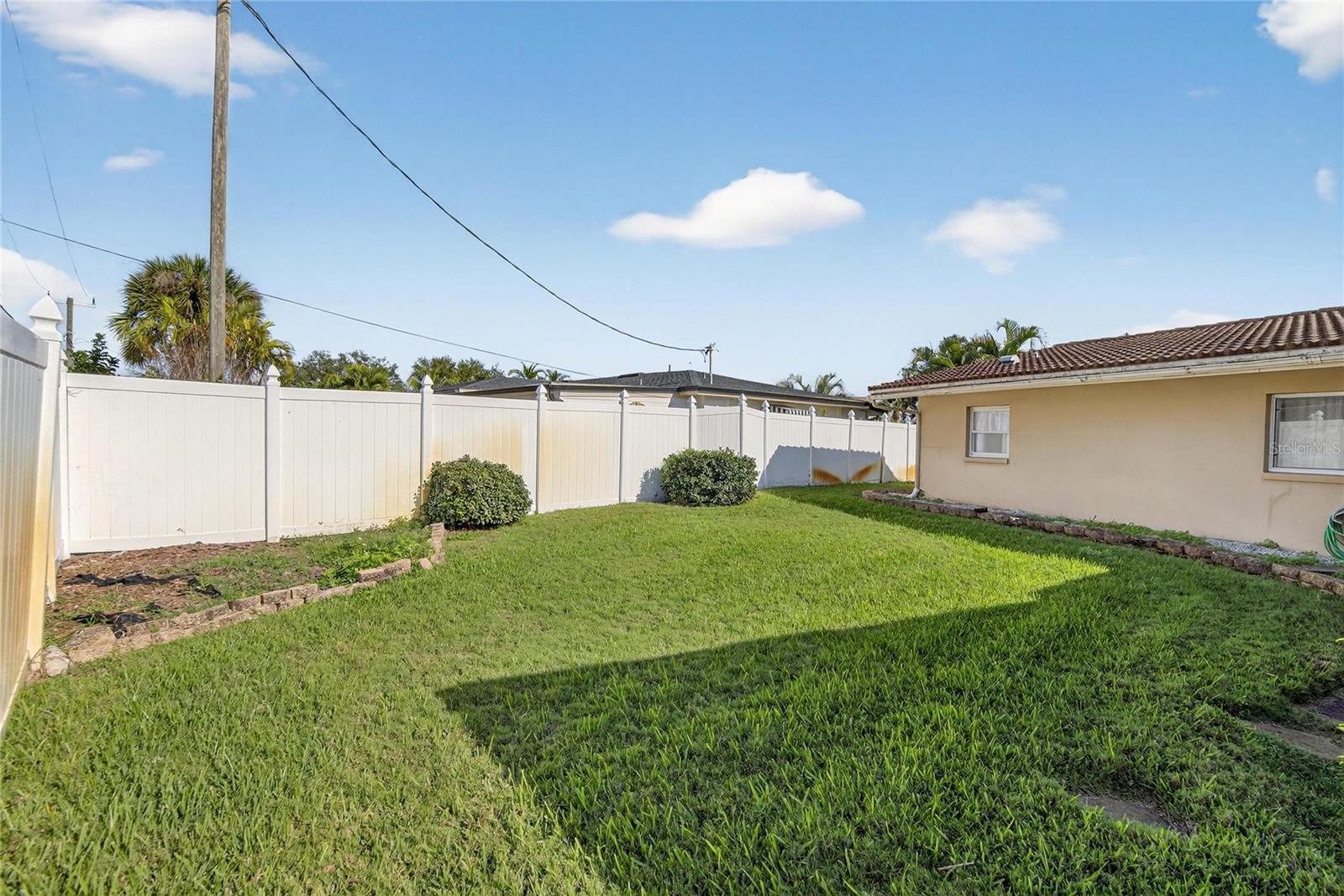 PASADENA GOLF CLUB ESTATES SEC 4 - Residential