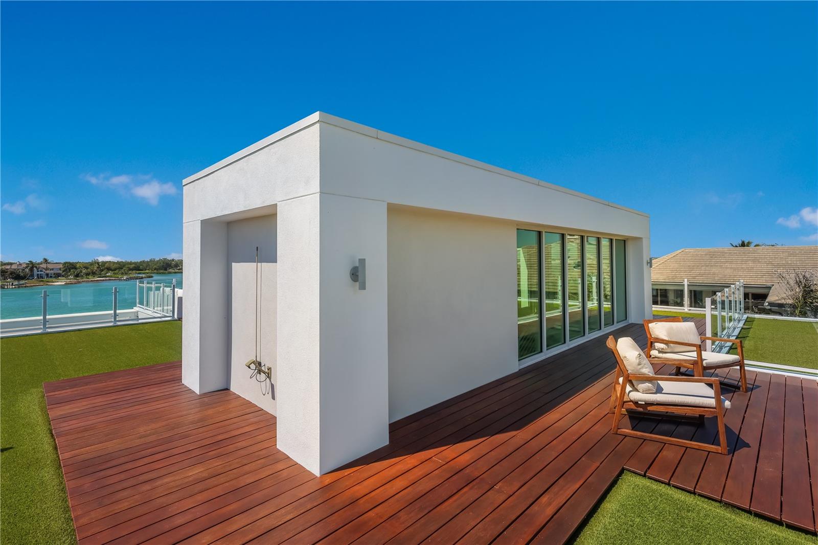 LIDO C - Residential