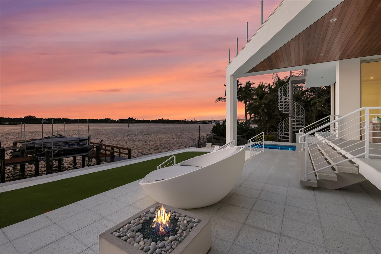 LIDO C - Residential