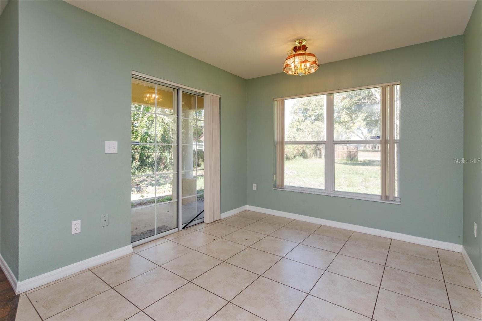 FRUITLAND PARK - Residential Lease