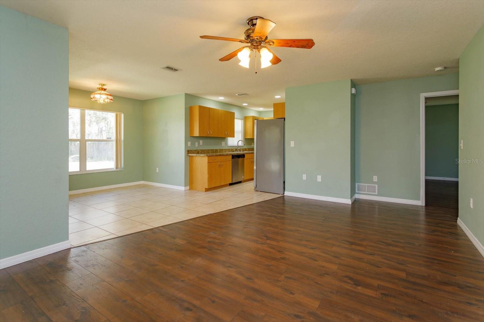 FRUITLAND PARK - Residential Lease