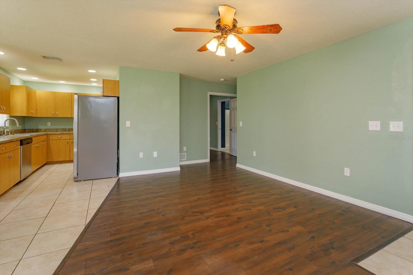 FRUITLAND PARK - Residential Lease