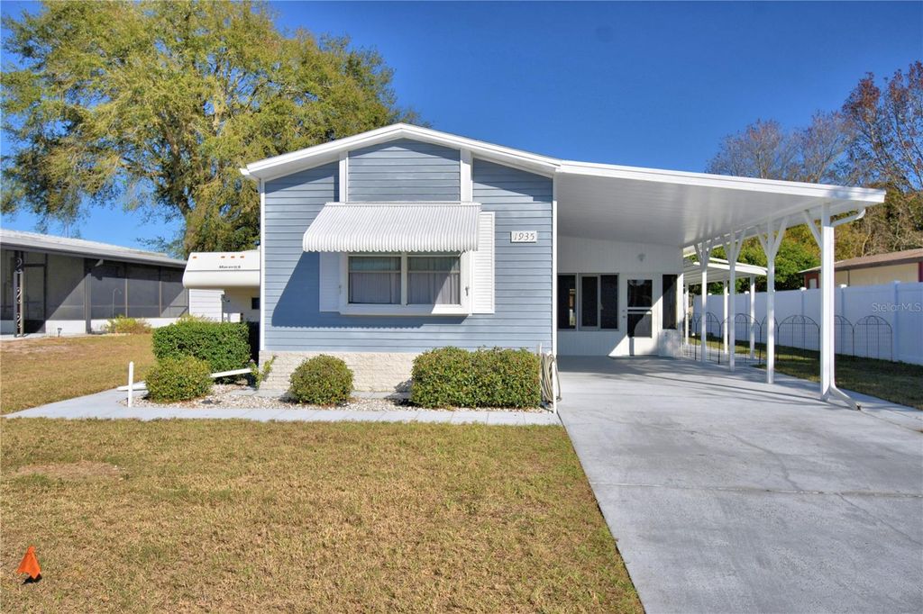 Photo of 1935 Regina Drive, Lake Alfred, FL 33850 (MLS # P4937513)