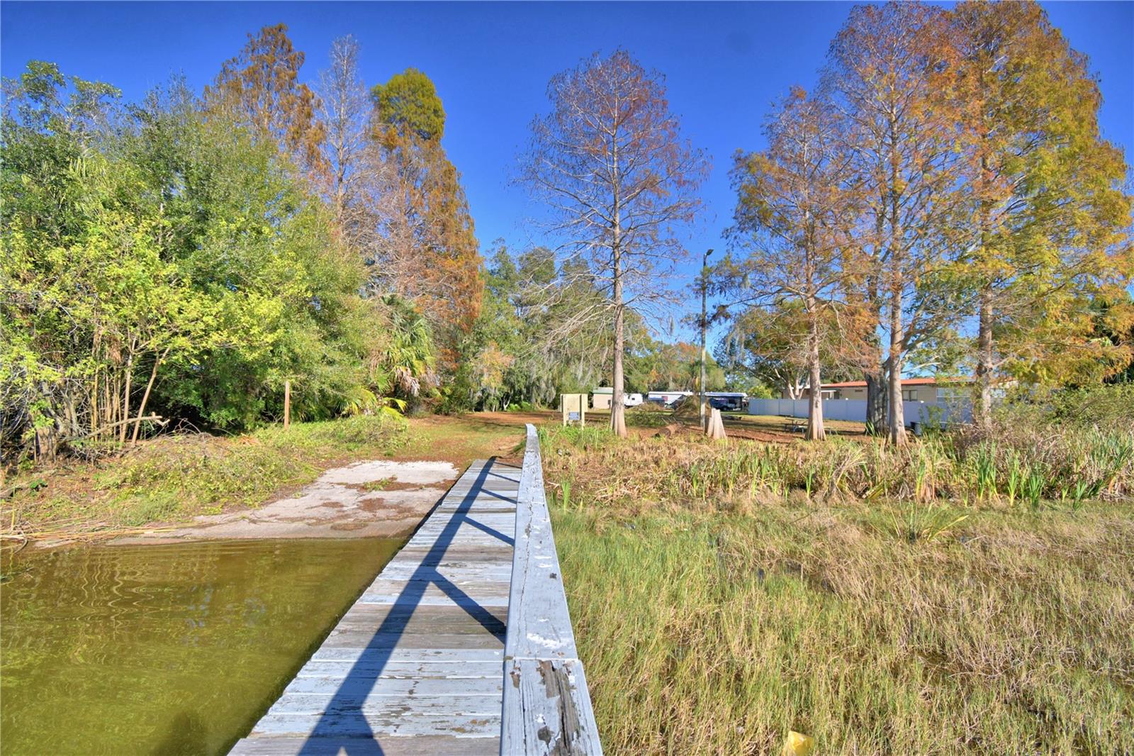 LAKE MARIANA ACRES - Residential