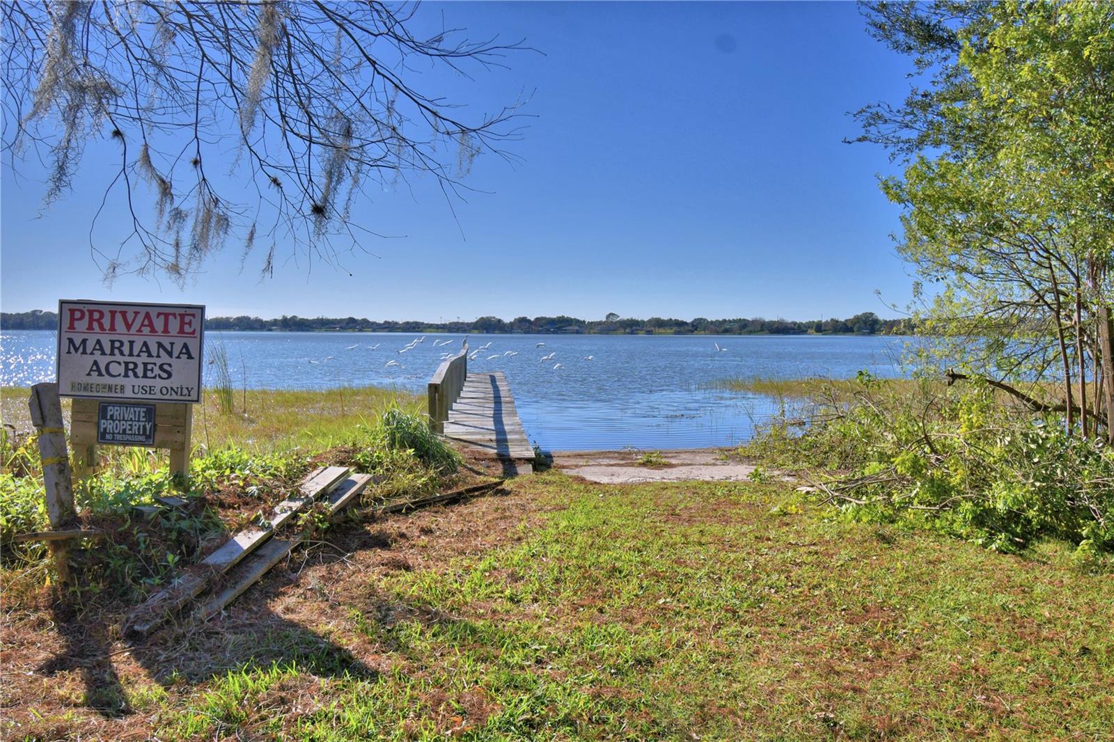LAKE MARIANA ACRES - Residential