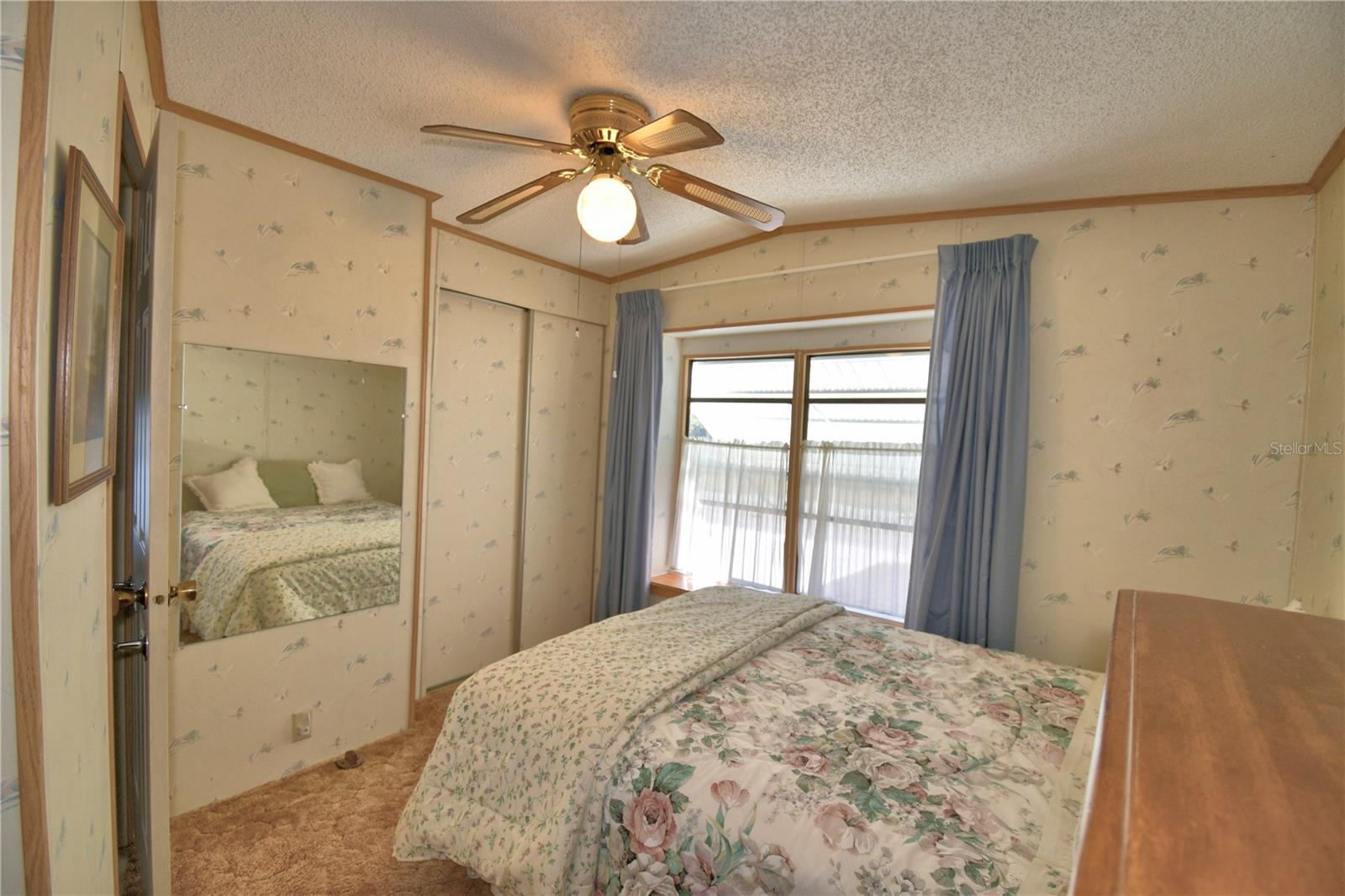 LAKE MARIANA ACRES - Residential