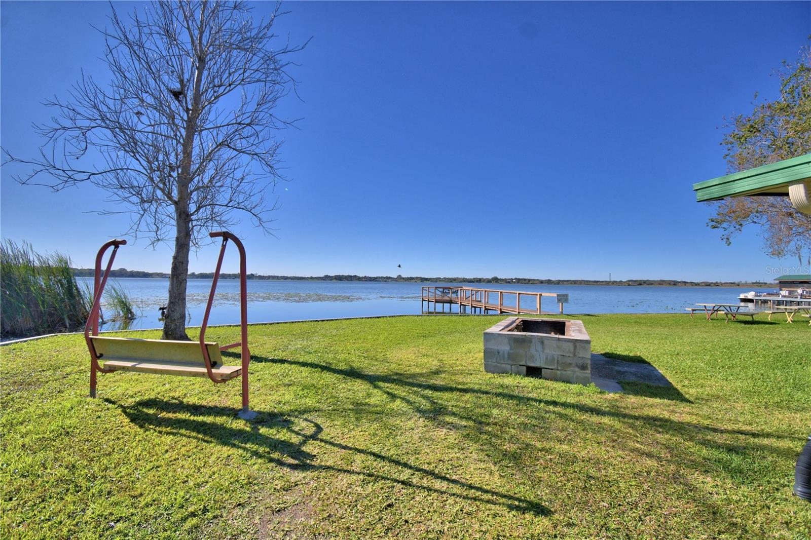 LAKE MARIANA ACRES - Residential