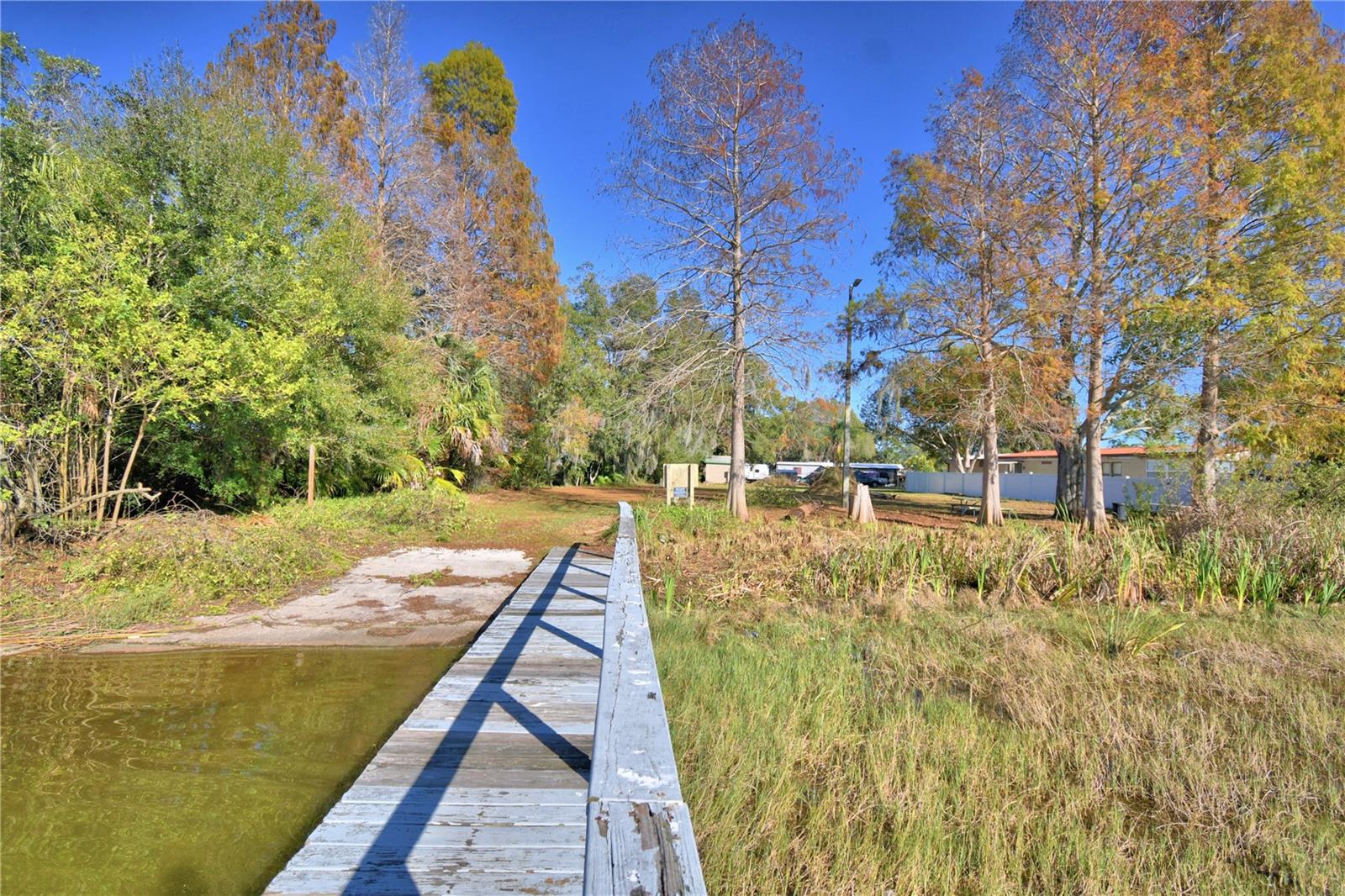 LAKE MARIANA ACRES - Residential