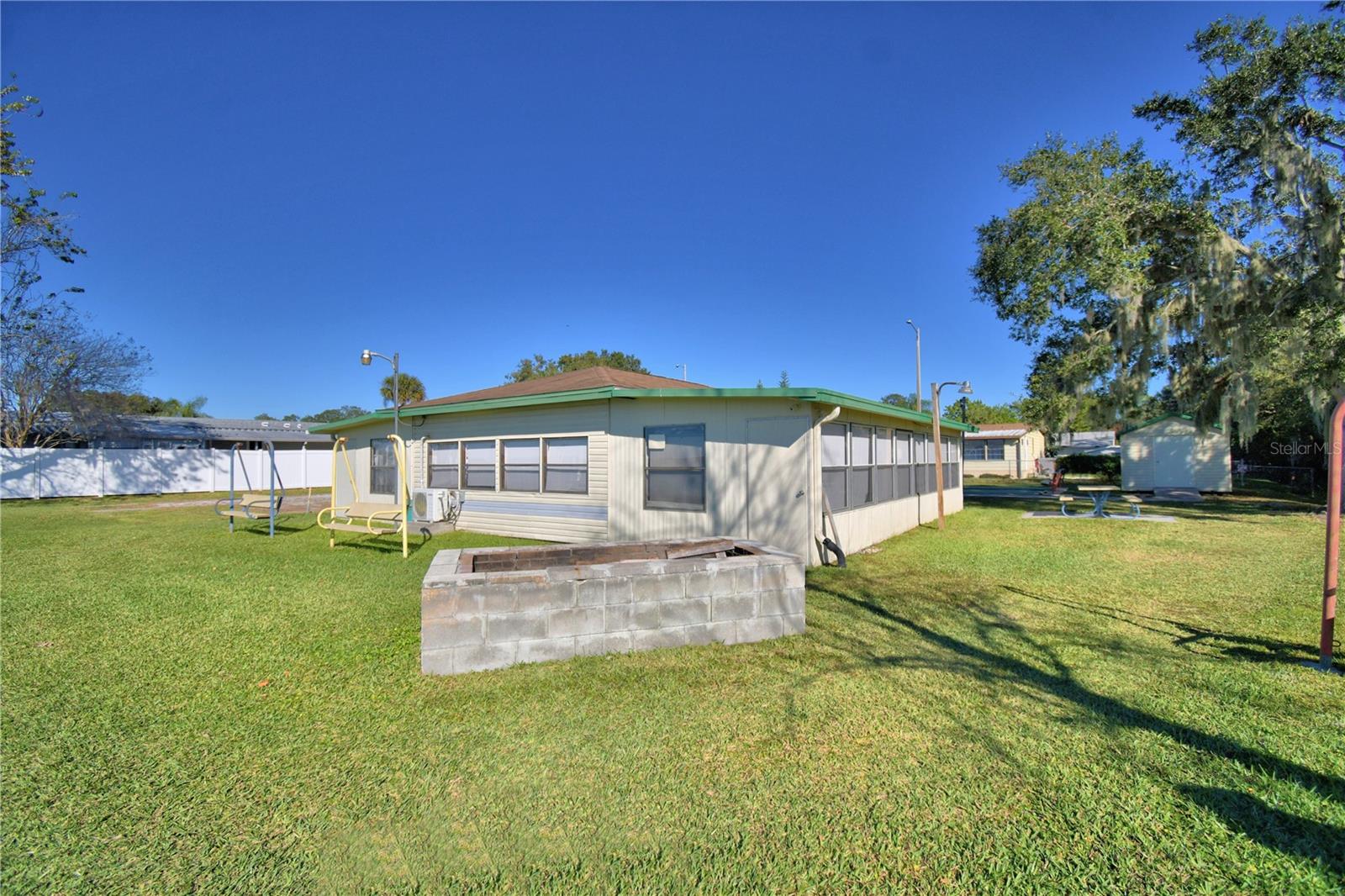 LAKE MARIANA ACRES - Residential