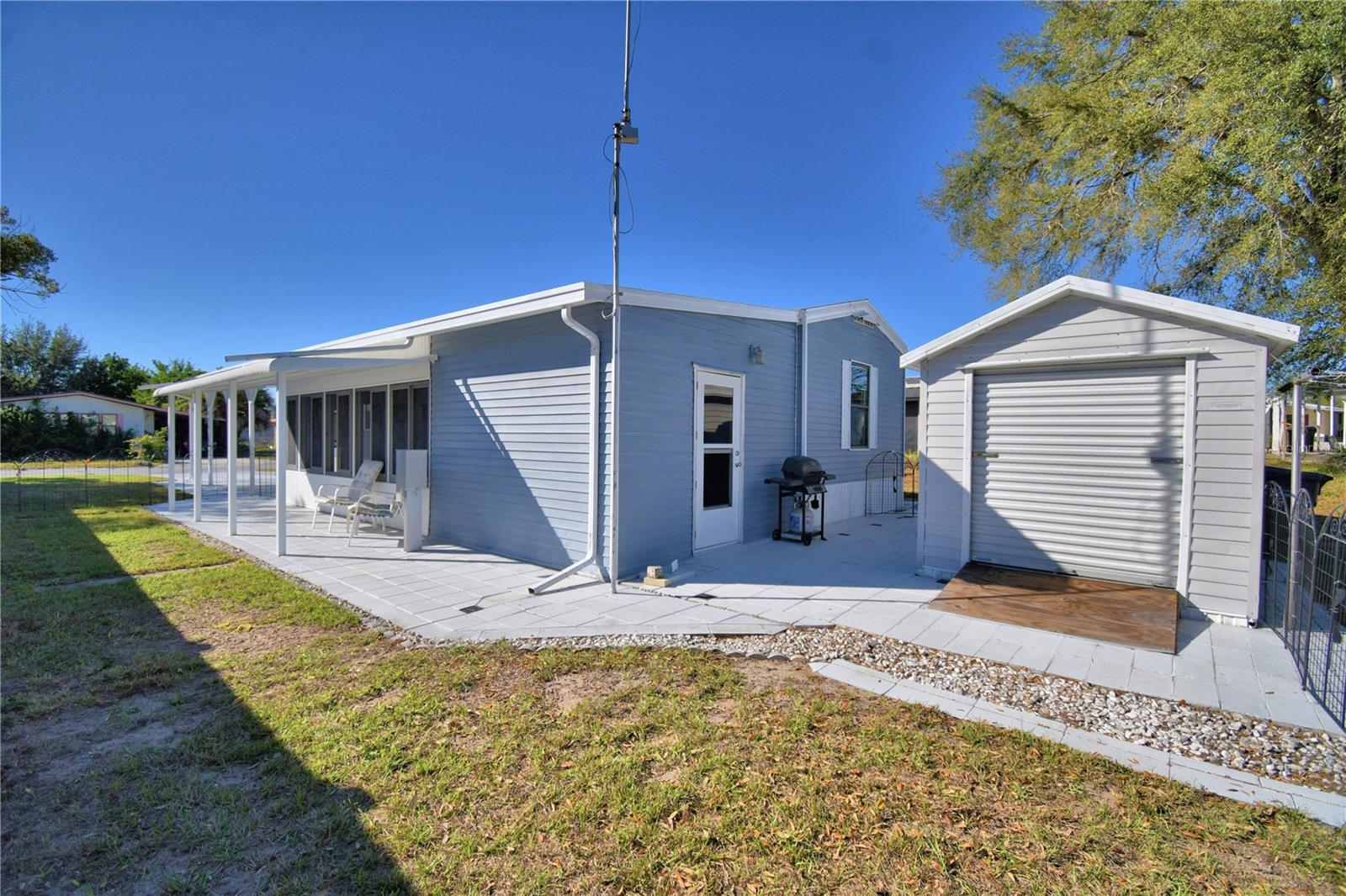 LAKE MARIANA ACRES - Residential