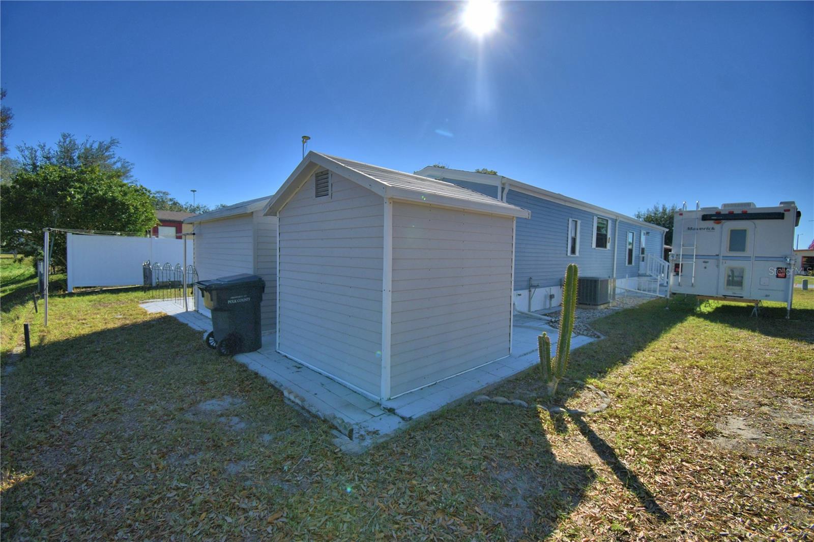 LAKE MARIANA ACRES - Residential