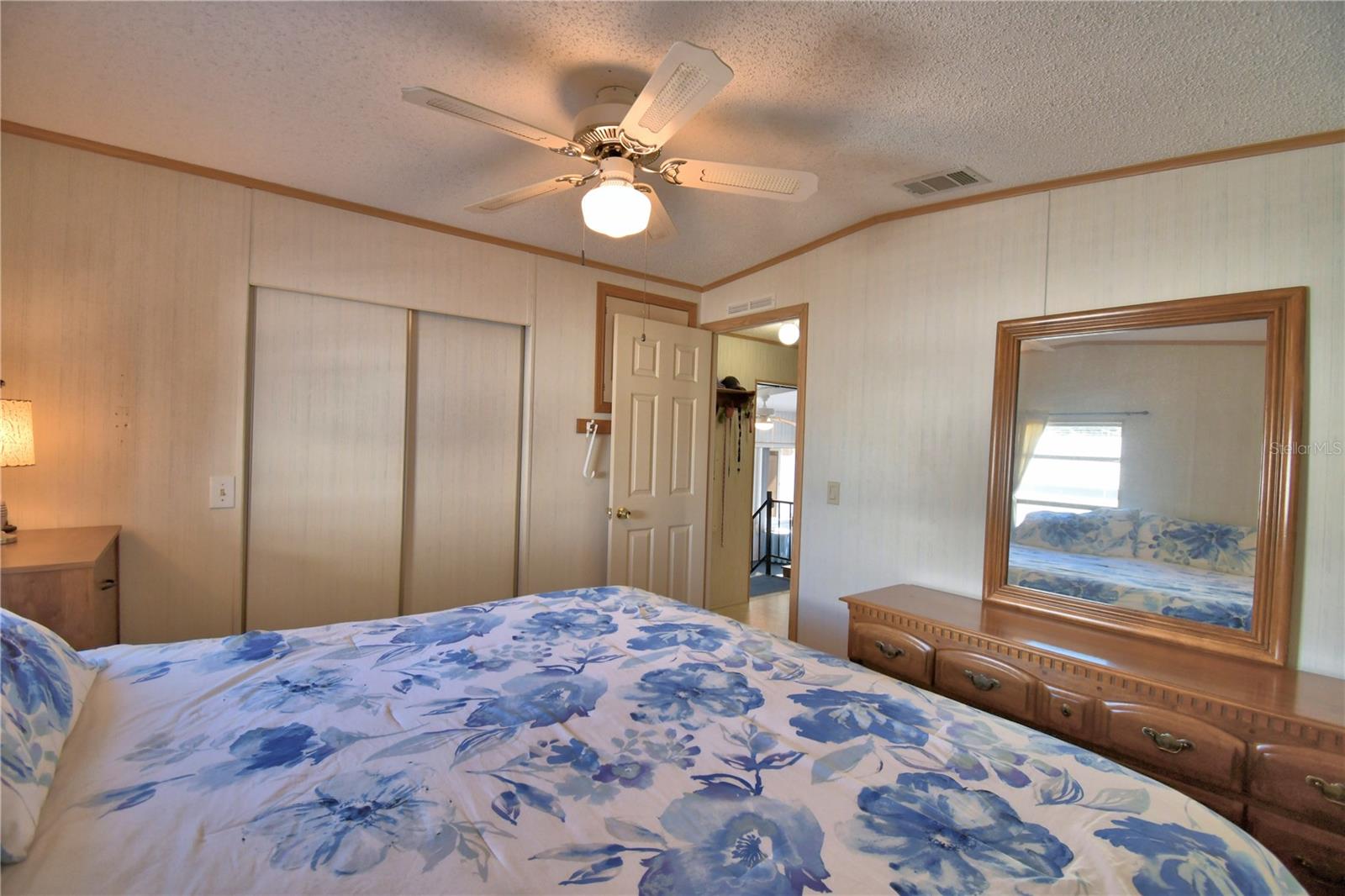 LAKE MARIANA ACRES - Residential