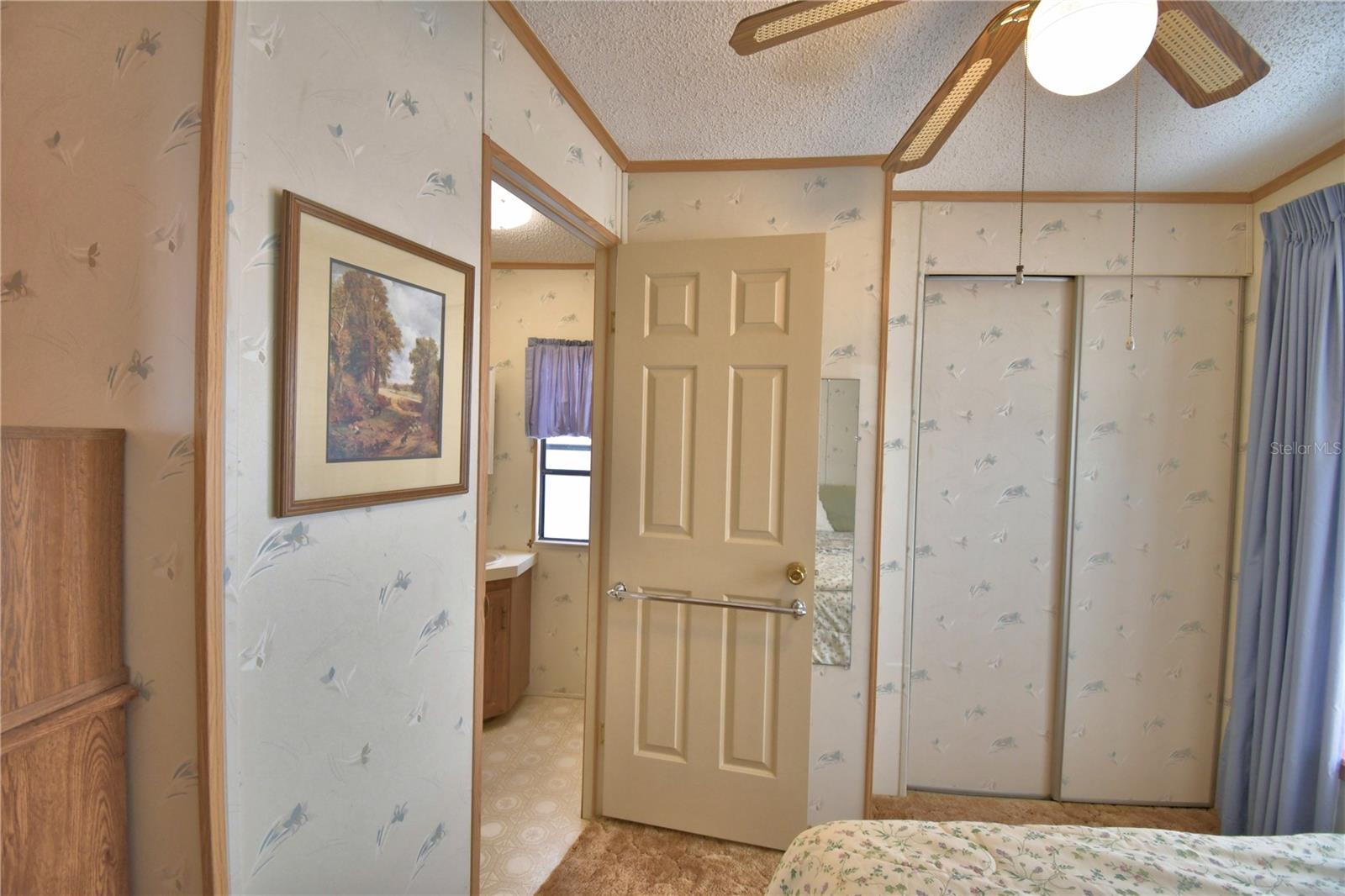 LAKE MARIANA ACRES - Residential