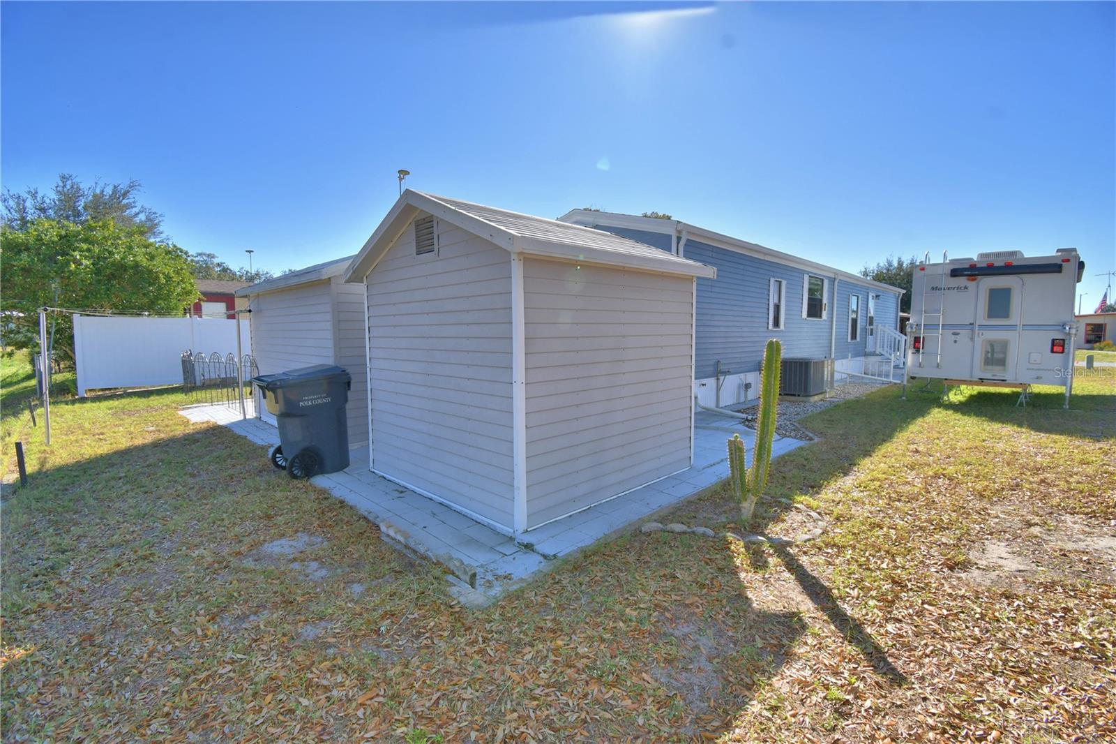 LAKE MARIANA ACRES - Residential