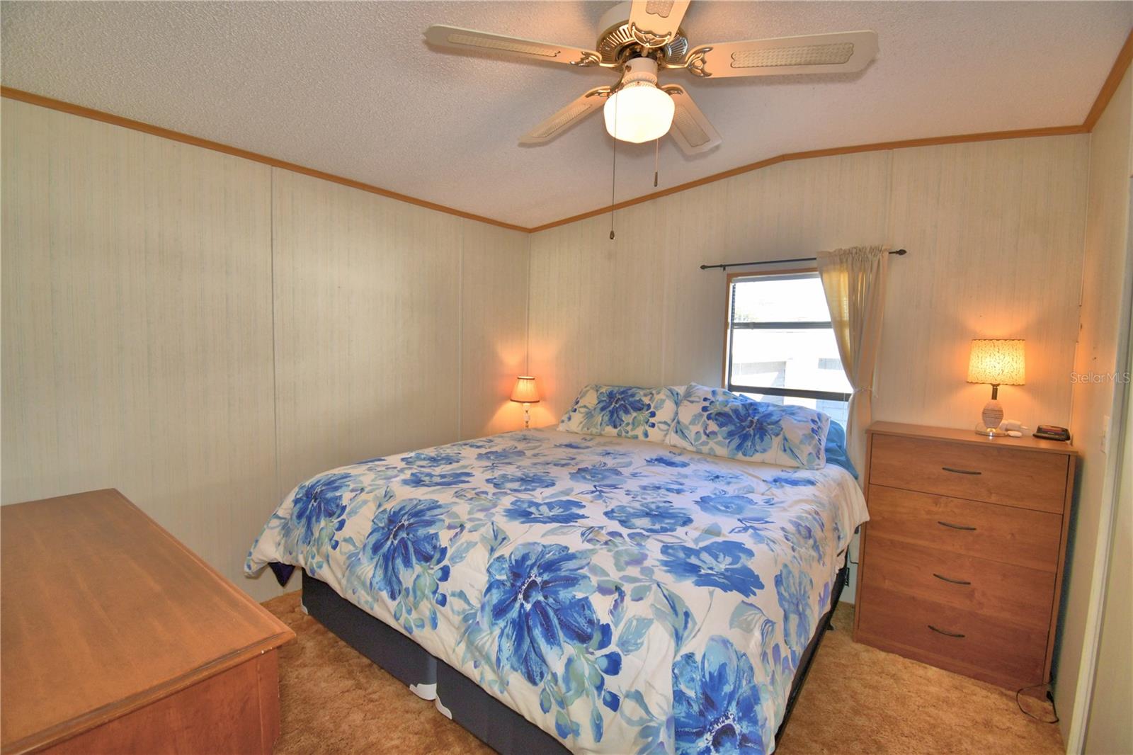 LAKE MARIANA ACRES - Residential