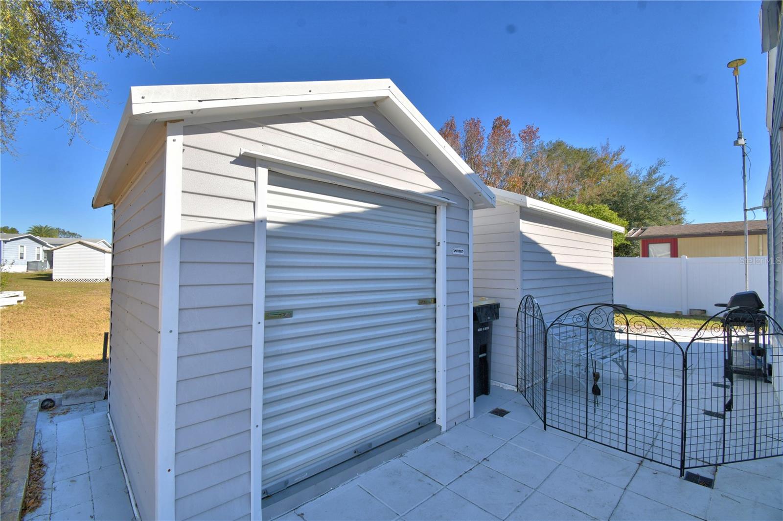 LAKE MARIANA ACRES - Residential