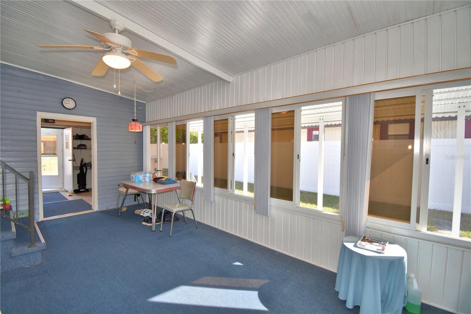 LAKE MARIANA ACRES - Residential