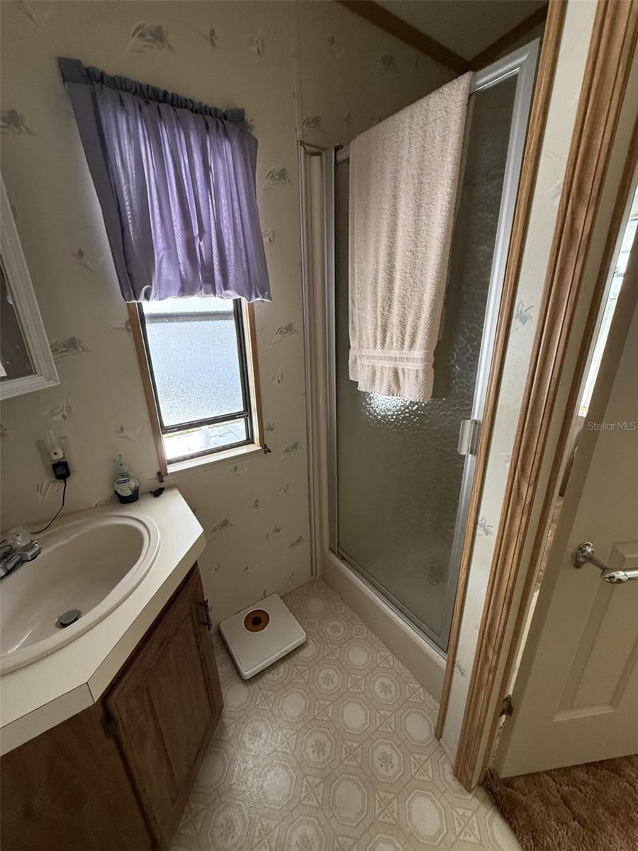 LAKE MARIANA ACRES - Residential