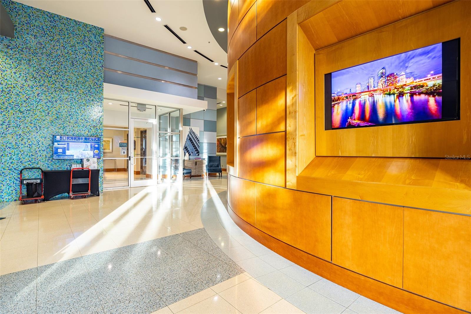 SKYPOINT A CONDO - Residential