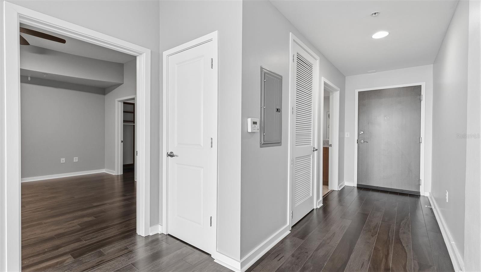 SKYPOINT A CONDO - Residential