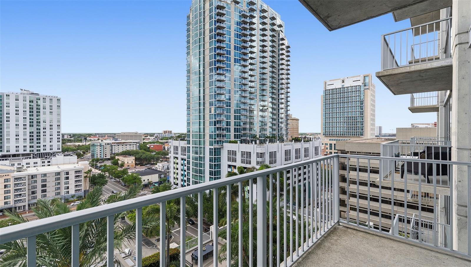 SKYPOINT A CONDO - Residential
