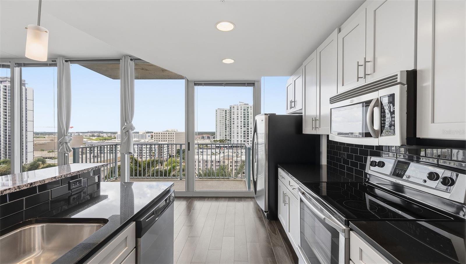 SKYPOINT A CONDO - Residential