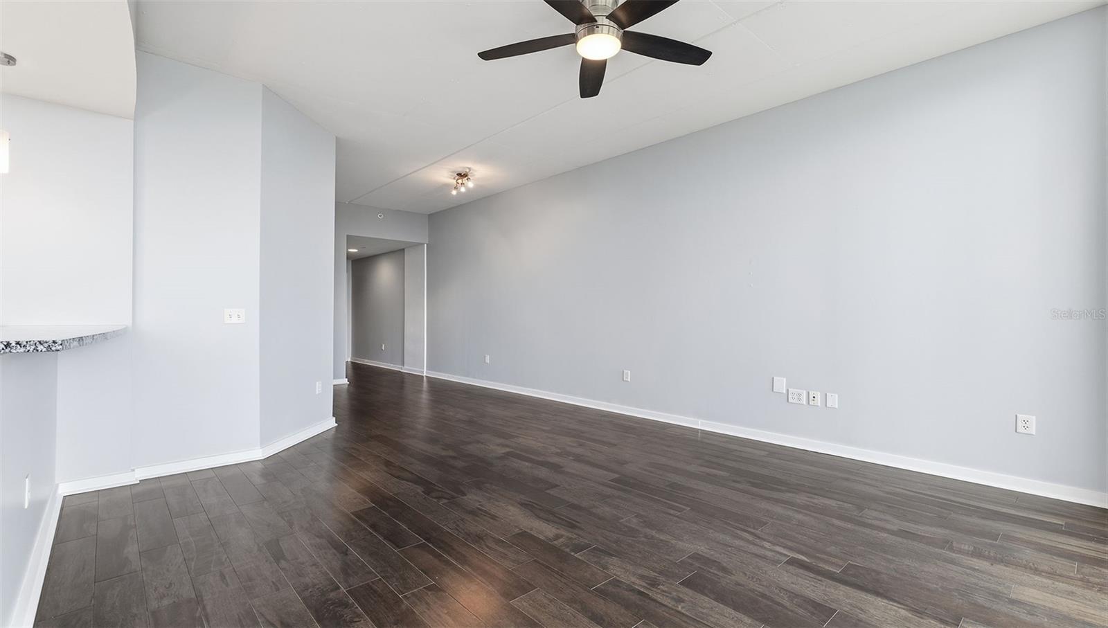 SKYPOINT A CONDO - Residential