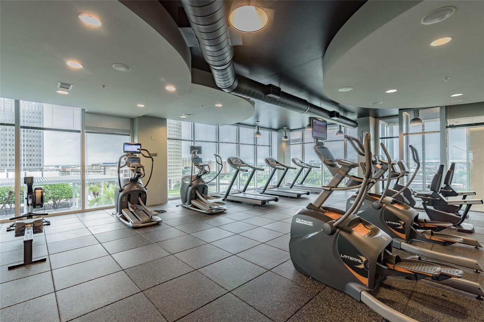SKYPOINT A CONDO - Residential