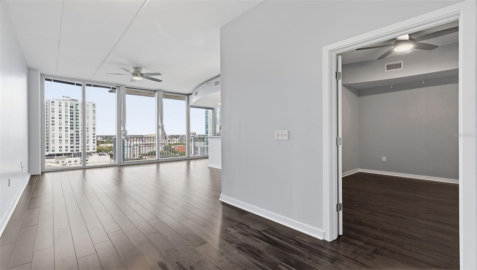 SKYPOINT A CONDO - Residential