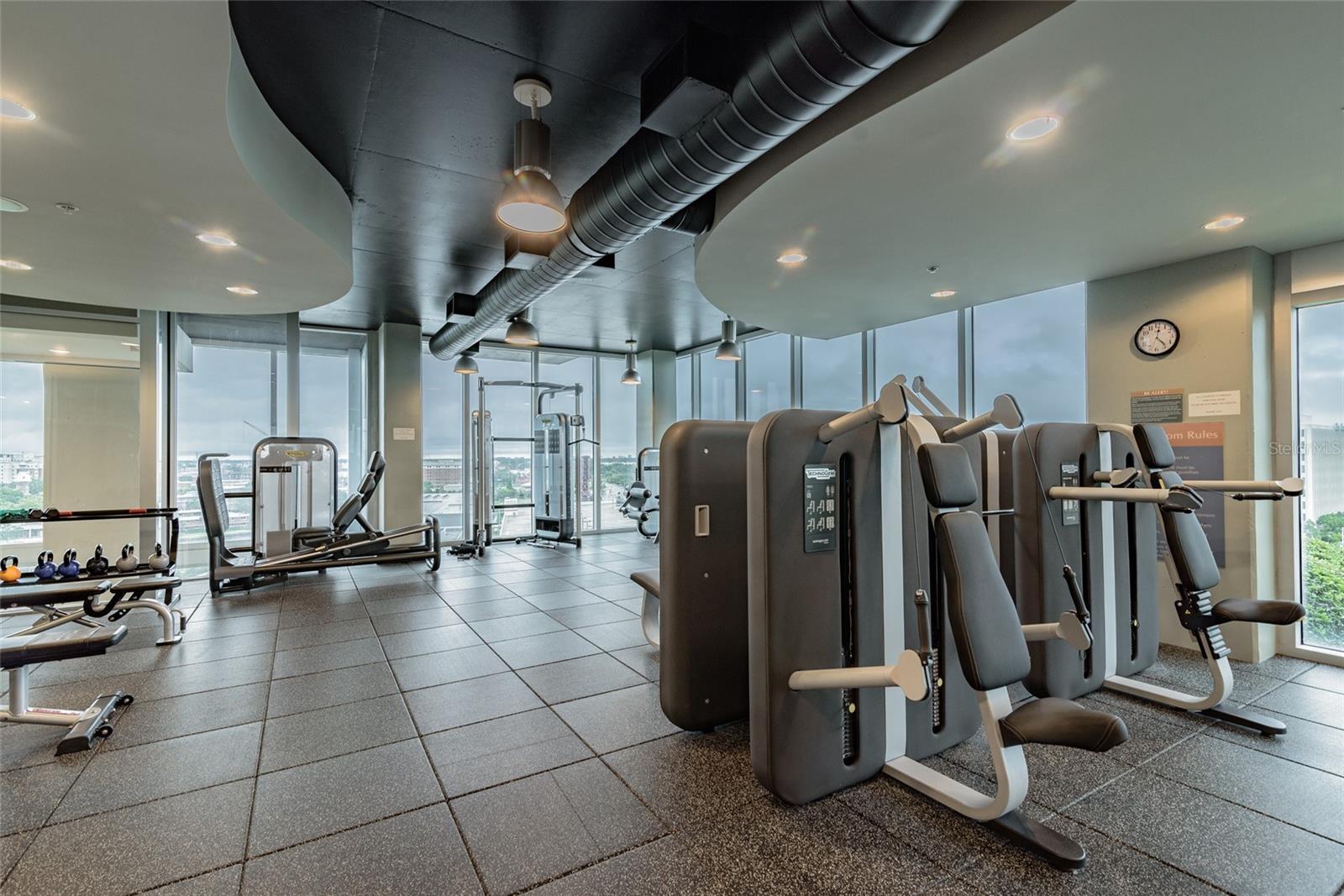 SKYPOINT A CONDO - Residential