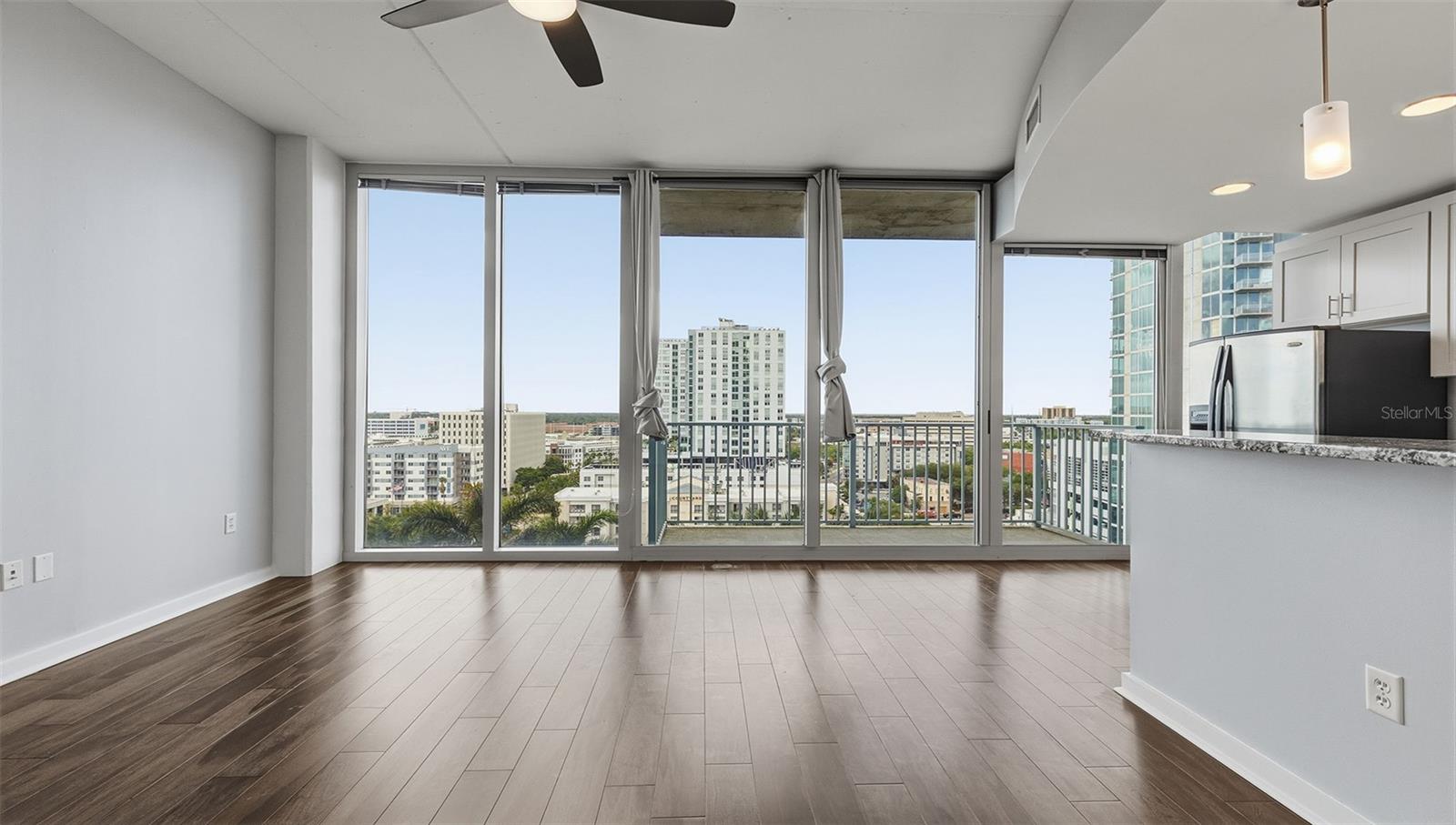 SKYPOINT A CONDO - Residential