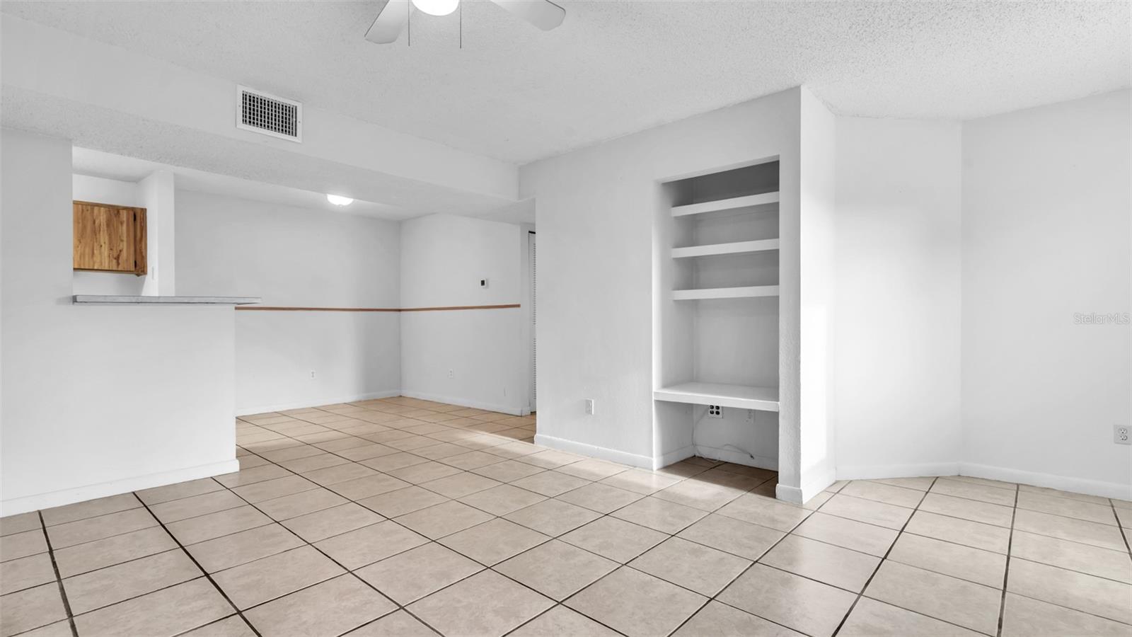 HARBOR CLUB CONDO - Residential Lease