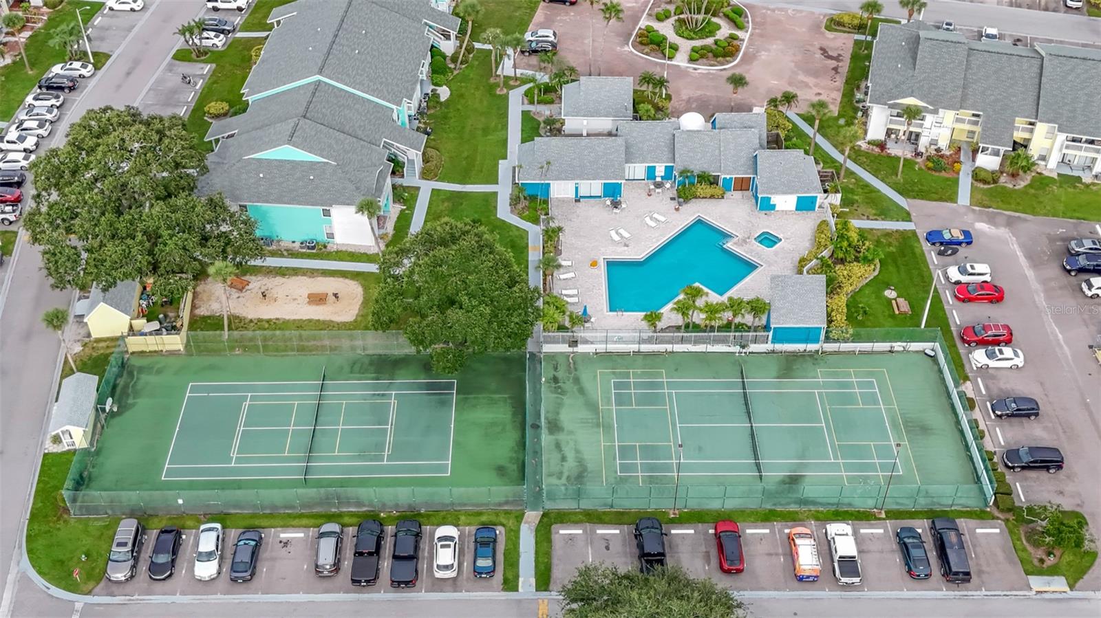 HARBOR CLUB CONDO - Residential Lease