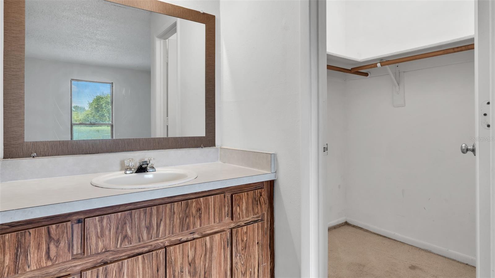 HARBOR CLUB CONDO - Residential Lease