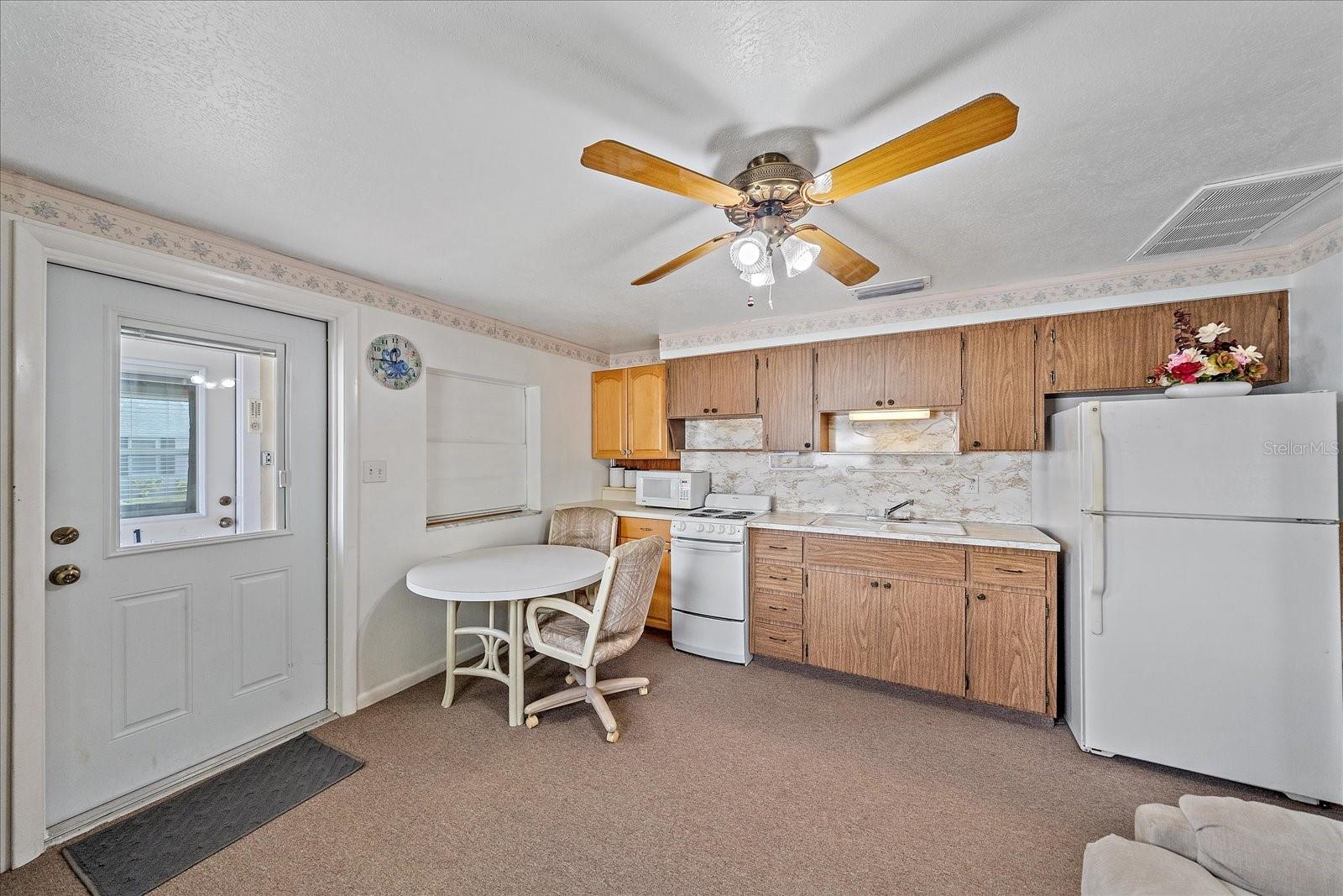 PINECRAFT - Residential