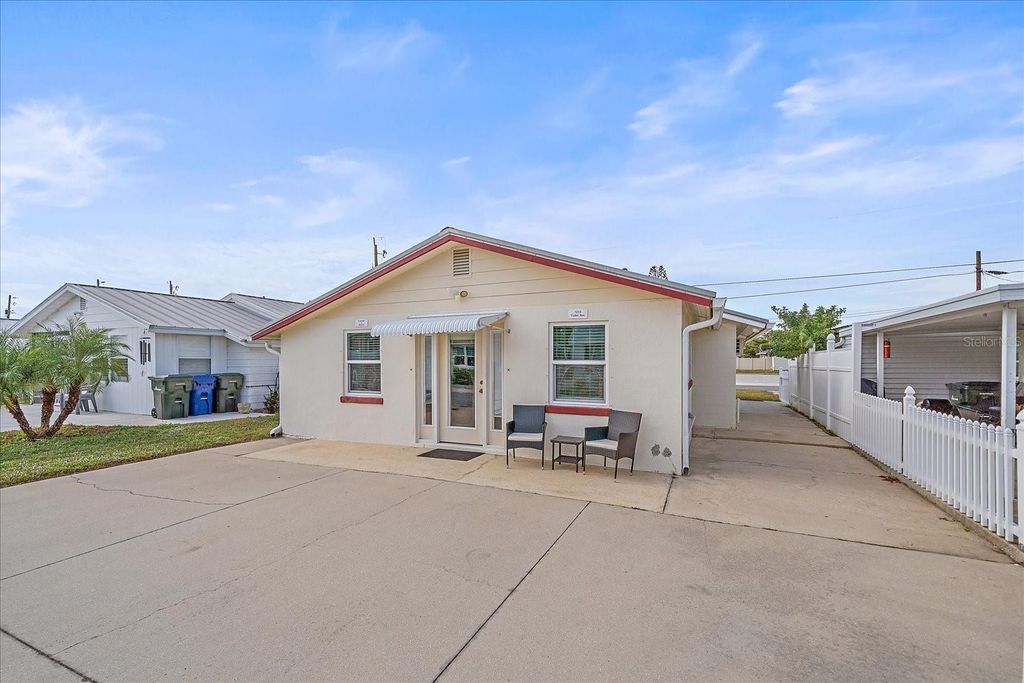 Photo of 1260 Yoder Avenue, Sarasota, FL 34239 (MLS # A4679609)