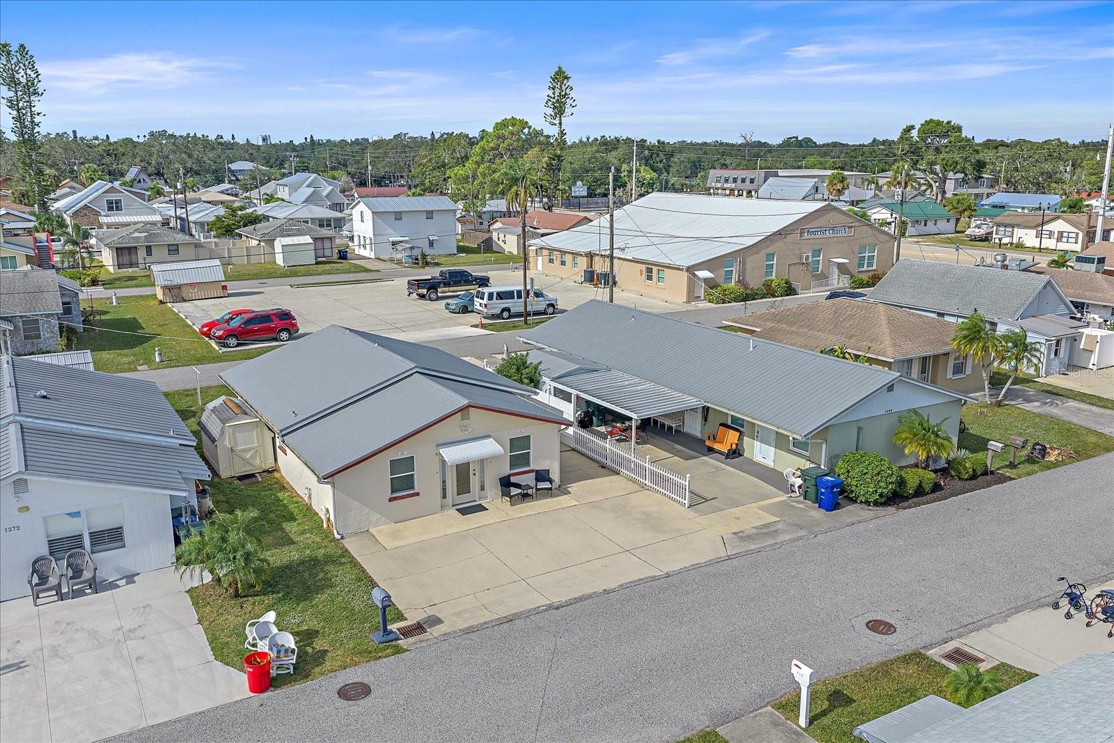 PINECRAFT - Residential